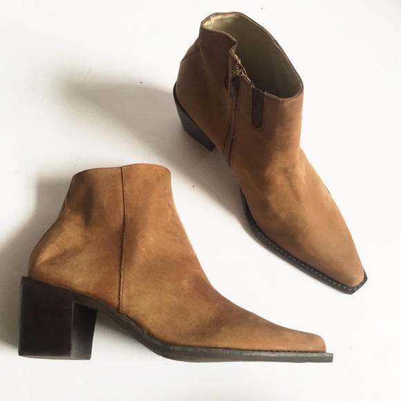 Shoes - High Seirra Tan leather booties size 8 m
